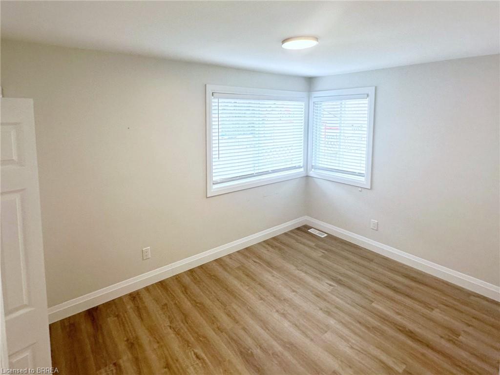 75 Henderson Avenue Property Photo 16