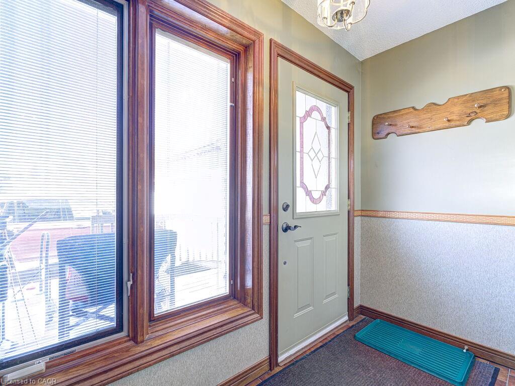 11331 Amos Drive Property Photo 7