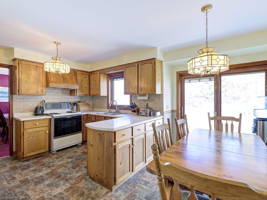 11331 Amos Drive Property Photo 10