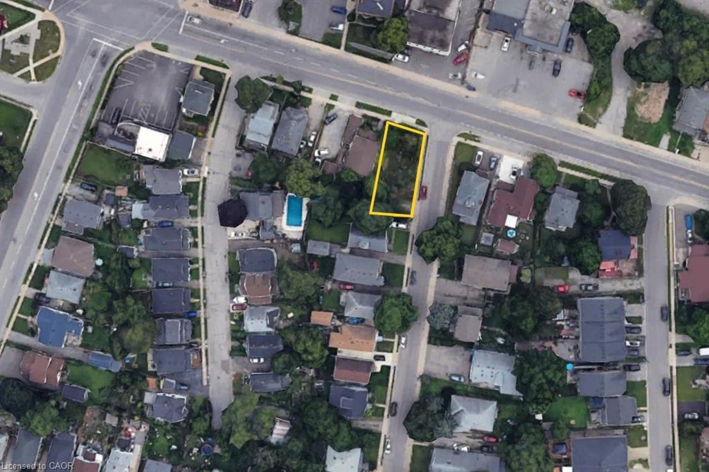 228 Queenston Street Property Photo 3