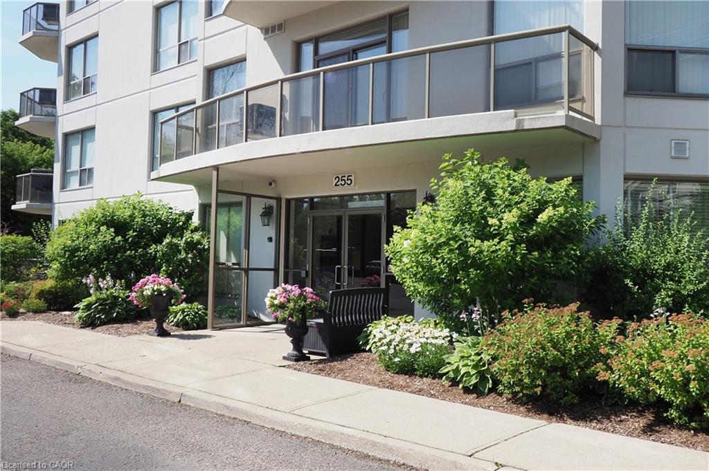 701-255 Keats Way Property Photo 2