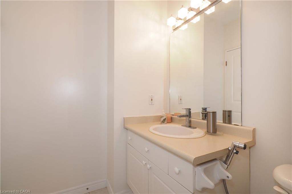 701-255 Keats Way Property Photo 38