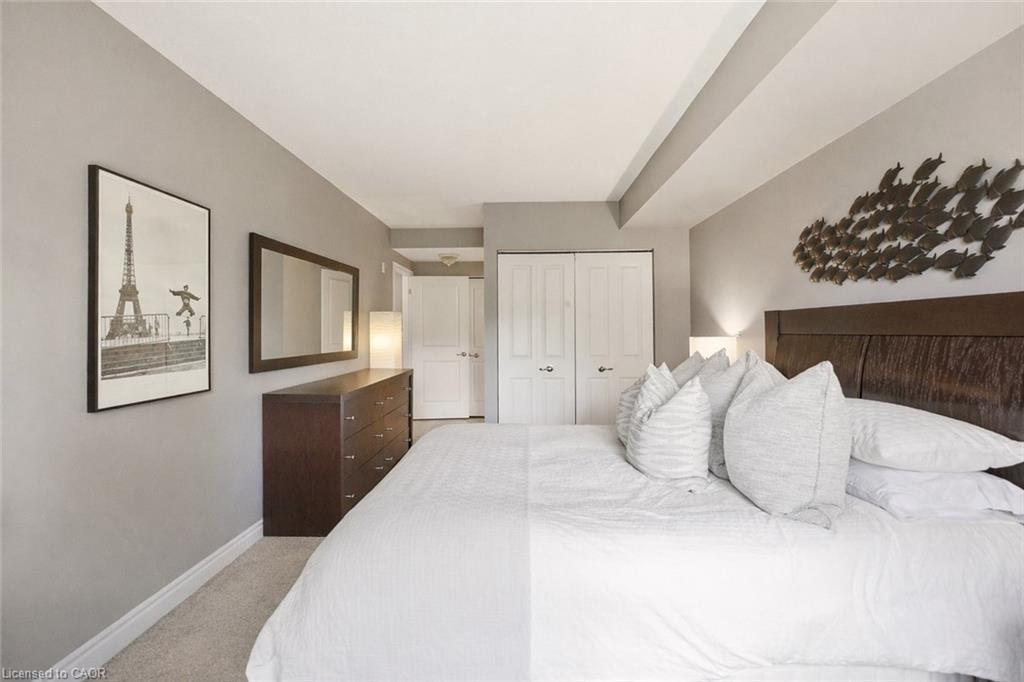 315-56 Kerman Avenue Property Photo 15