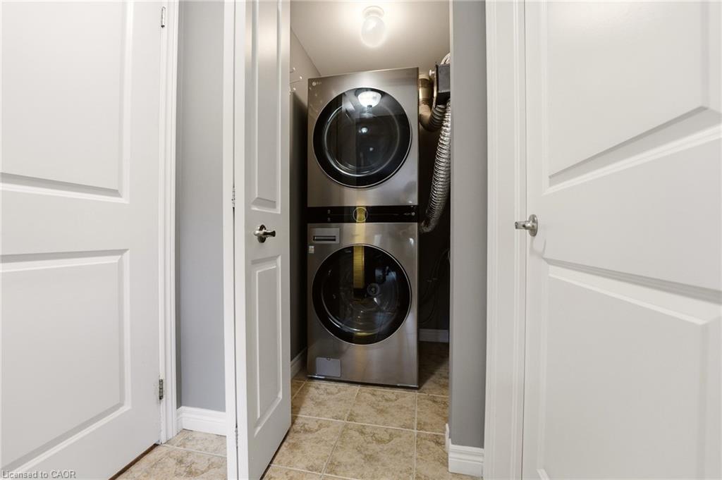 315-56 Kerman Avenue Property Photo 20