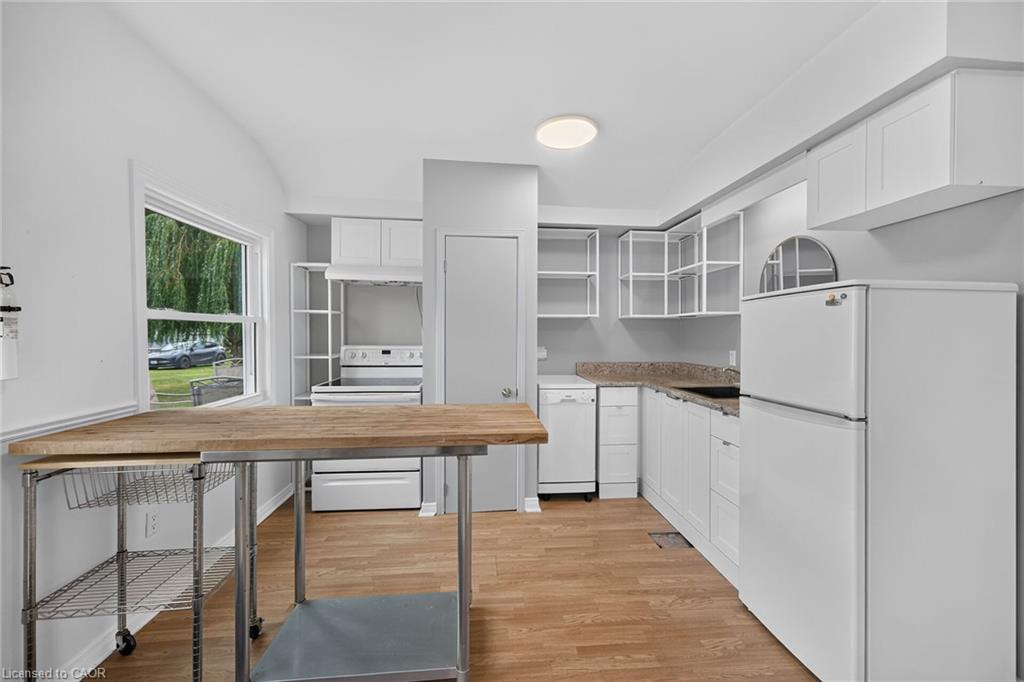 5 Willoway Lane Property Photo 7