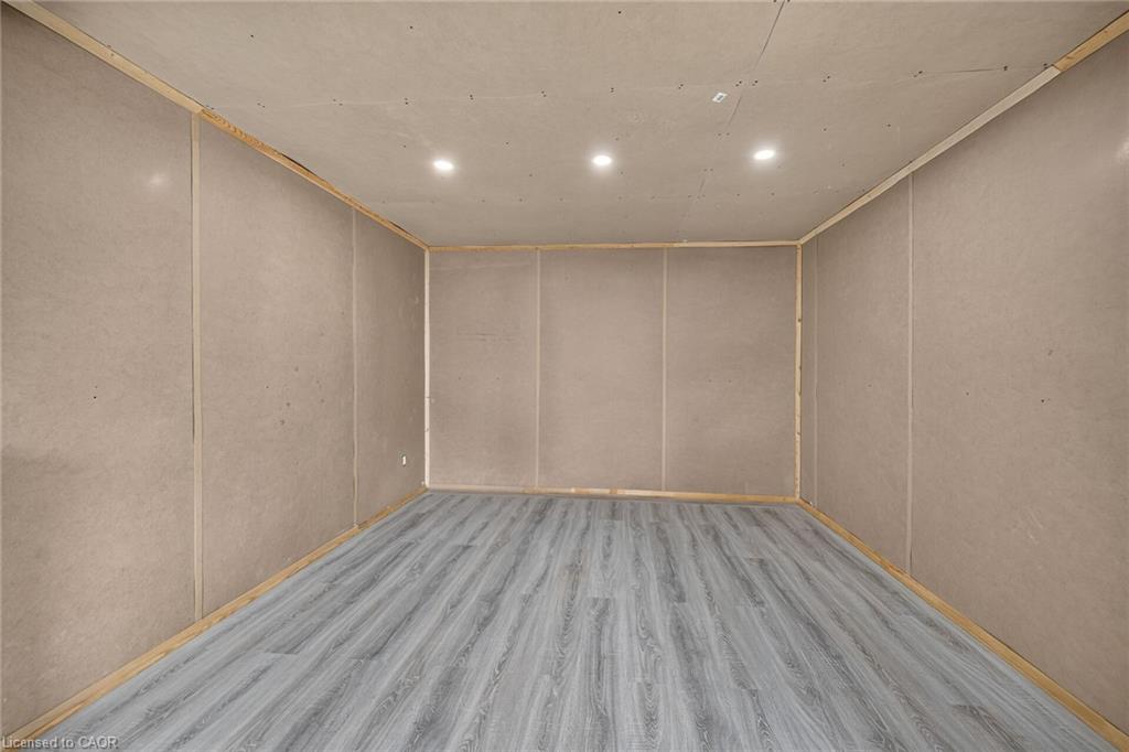 5 Willoway Lane Property Photo 22