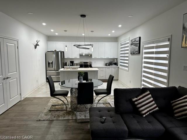 135 Rosie Street Property Photo 4
