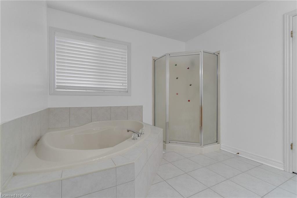 191 Hawkswood Trail Property Photo 28