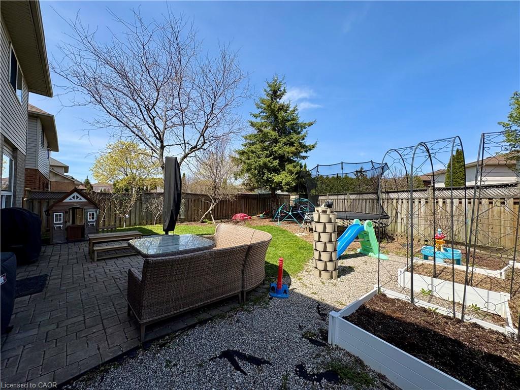 191 Hawkswood Trail Property Photo 45