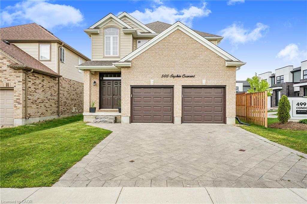 505 Sophia Crescent Property Photo 1