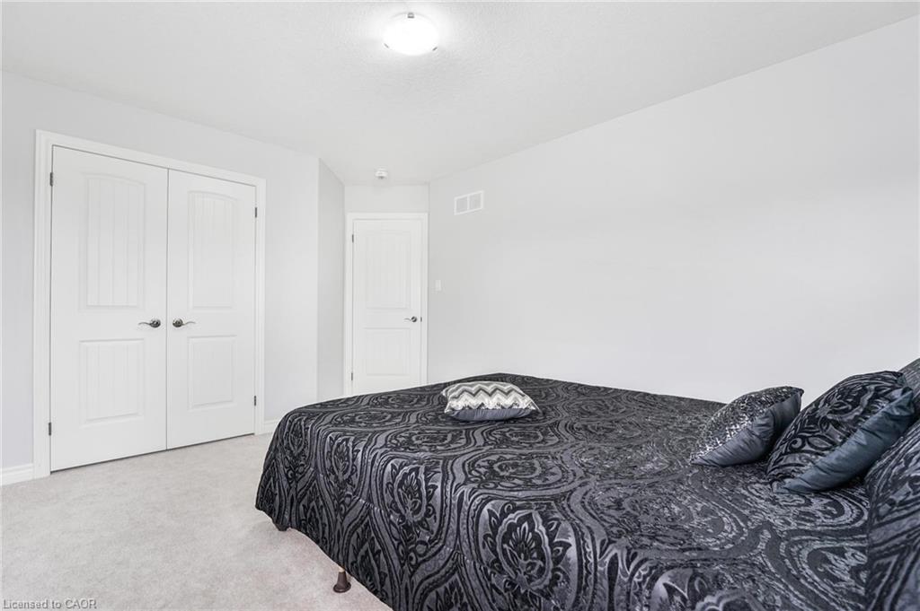 505 Sophia Crescent Property Photo 36