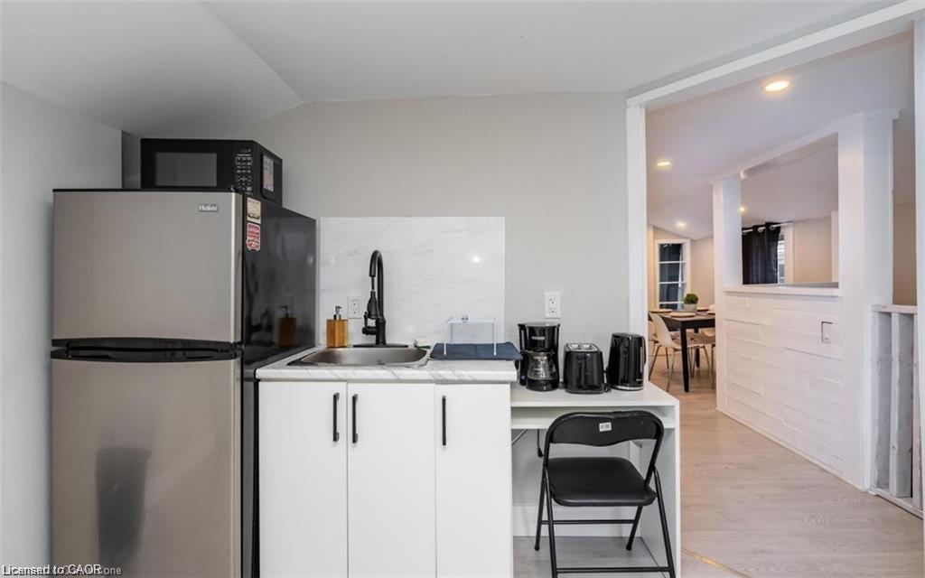 3-38 Inchbury Street Property Photo 3