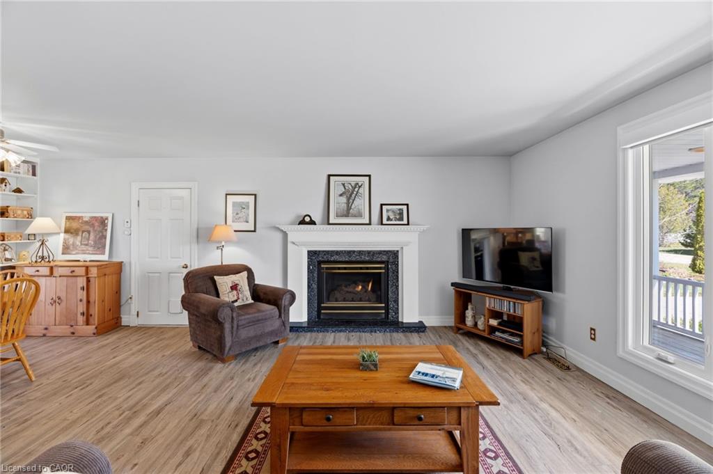 72571 Duchess Crescent Property Photo 7