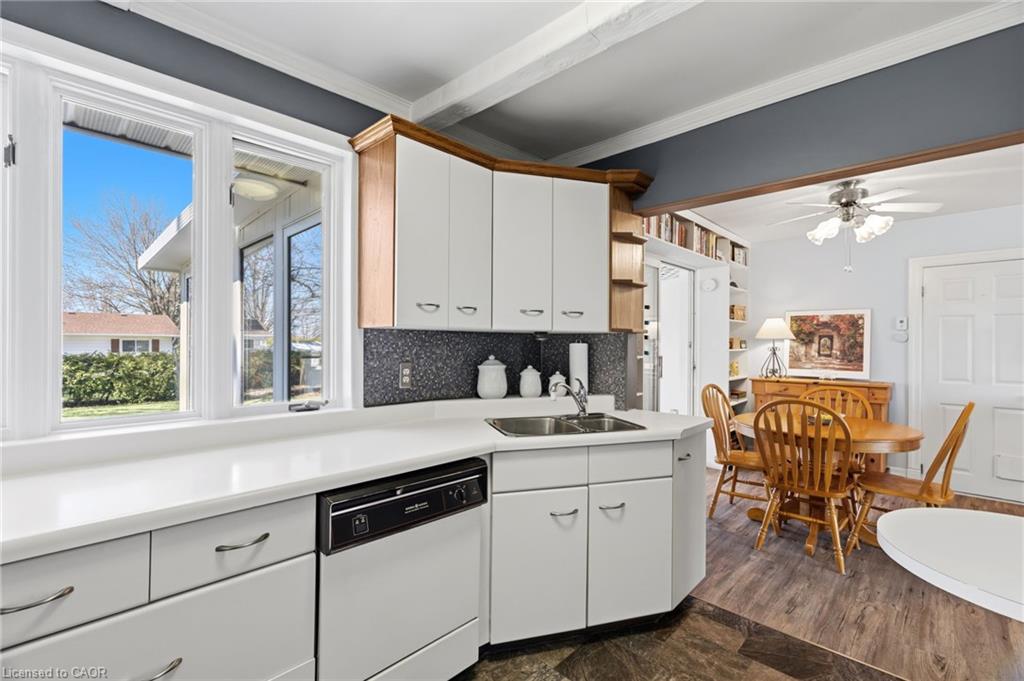 72571 Duchess Crescent Property Photo 14