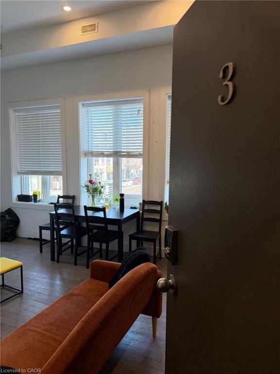 1415 Gerrard Street E Property Photo 18