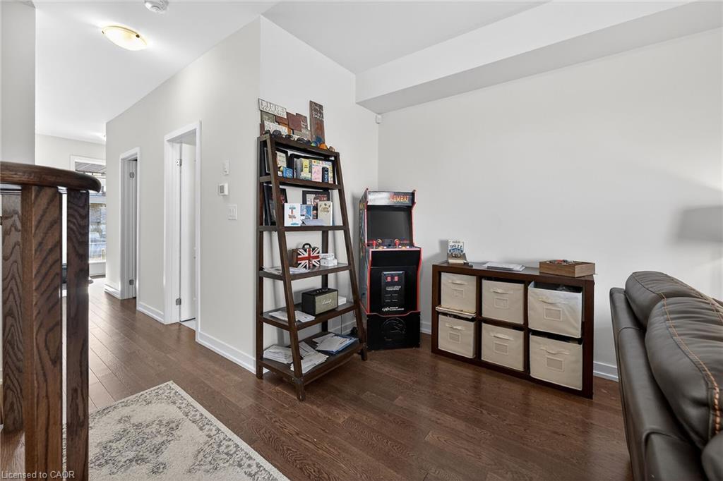 8 Owl Lane Property Photo 14