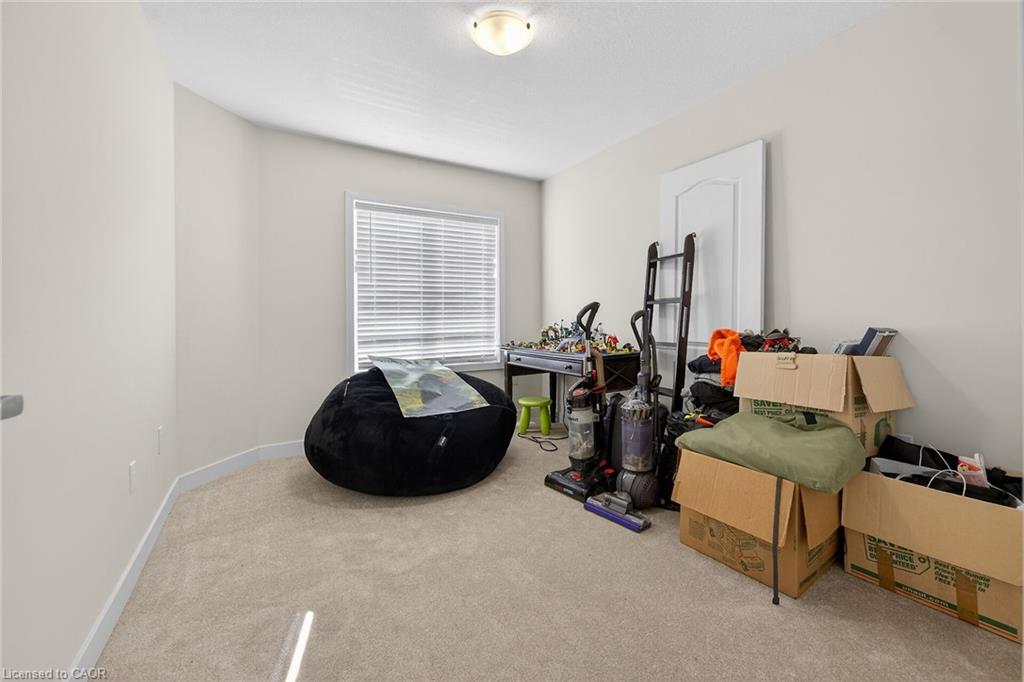 8 Owl Lane Property Photo 24