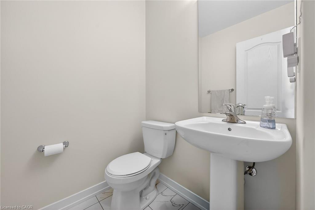 8 Owl Lane Property Photo 28
