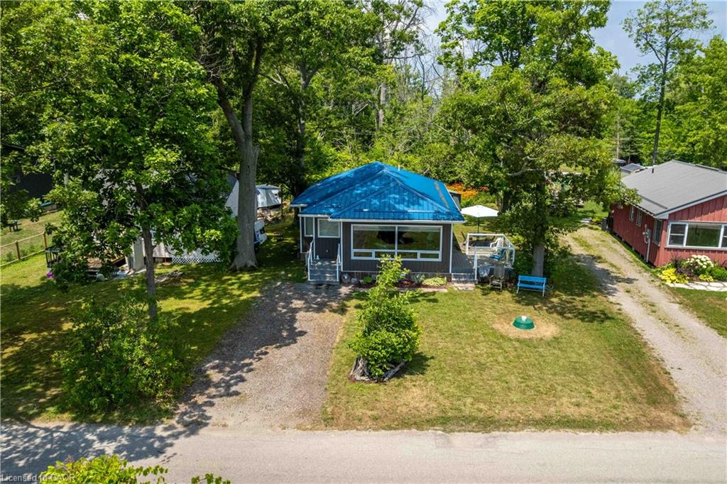 2399 Lakeshore Road Property Photo 2