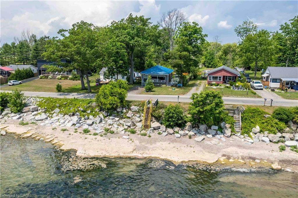 2399 Lakeshore Road Property Photo 3