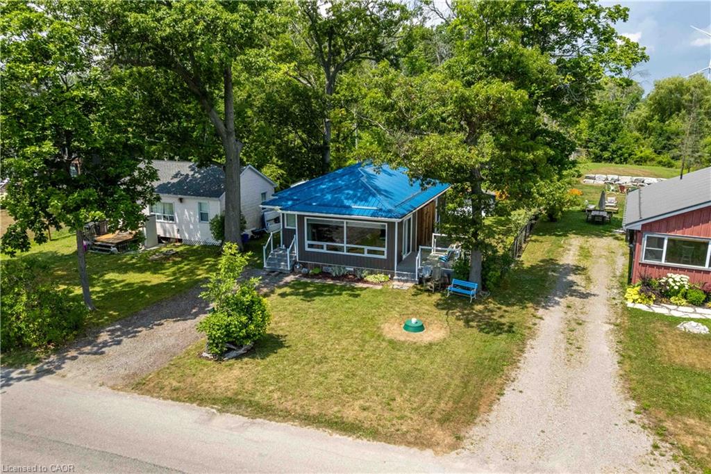 2399 Lakeshore Road Property Photo 4