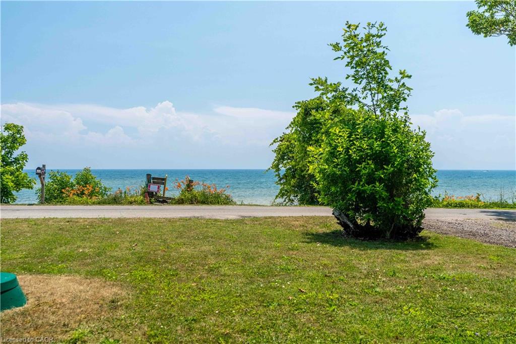2399 Lakeshore Road Property Photo 5