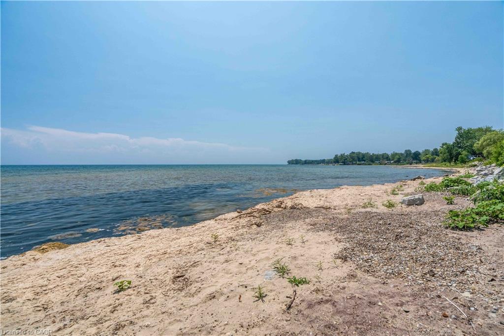 2399 Lakeshore Road Property Photo 6
