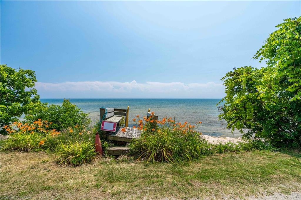 2399 Lakeshore Road Property Photo 7