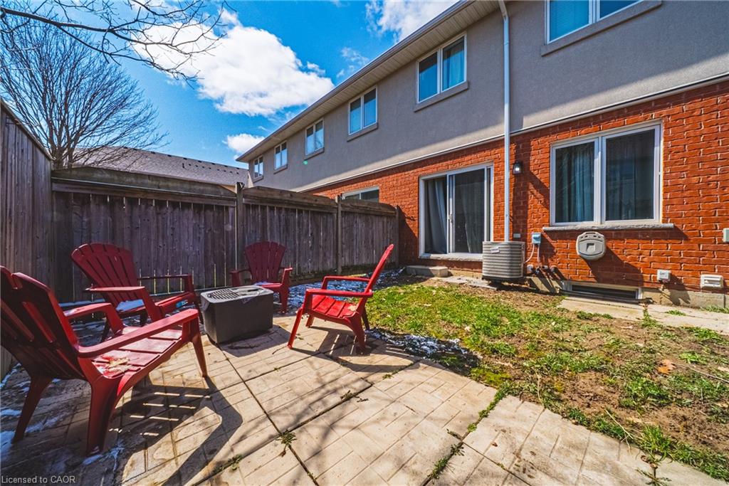 41-20 Mcconkey Crescent Property Photo 29