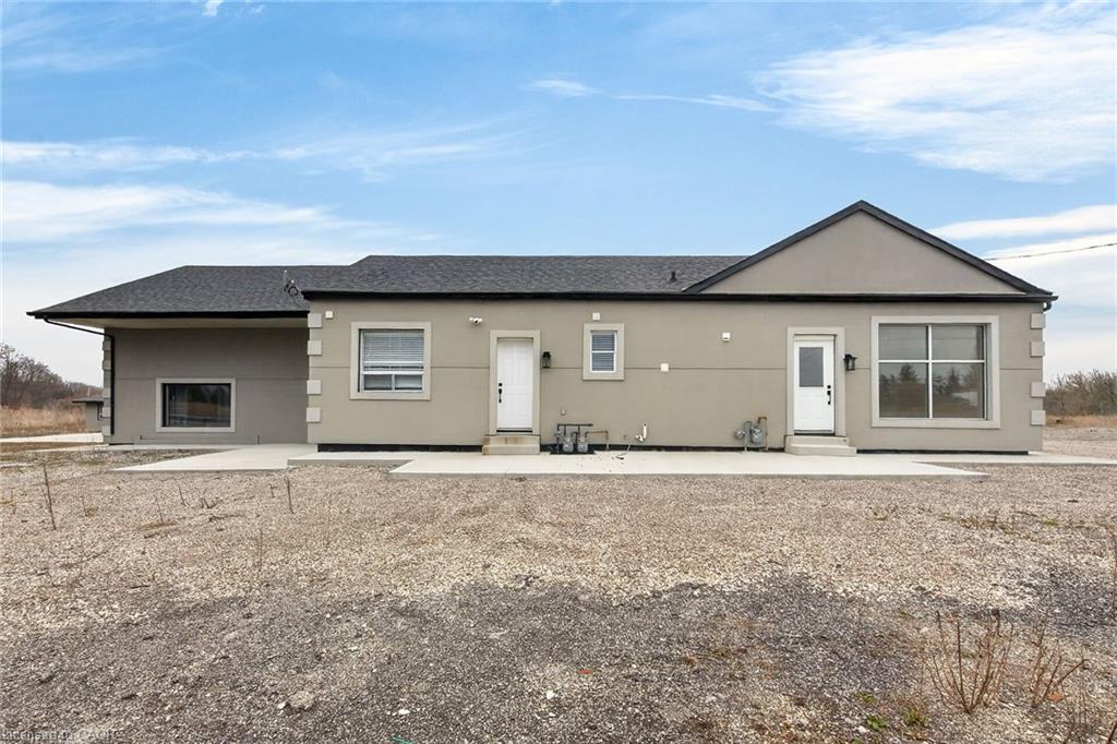 4049 Highway 6 Property Photo 1