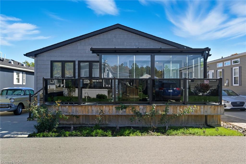 4449 Milburough Line Property Photo 1