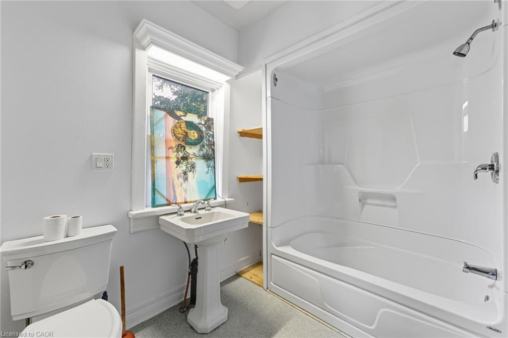 8 Tasker Street Property Photo 8