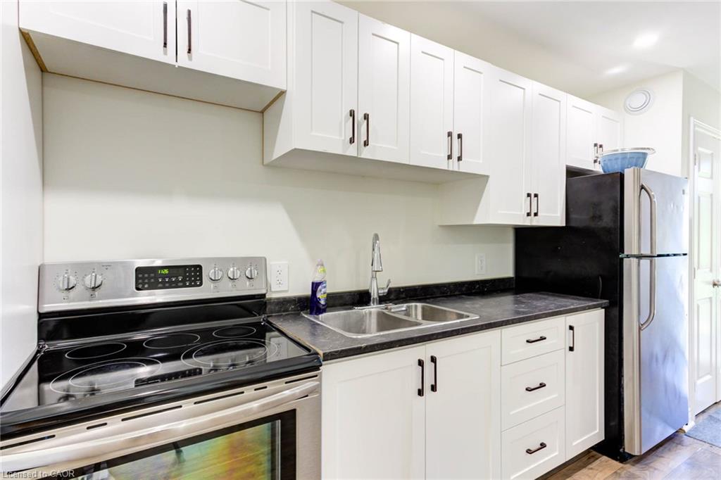 270 George Street Property Photo 19
