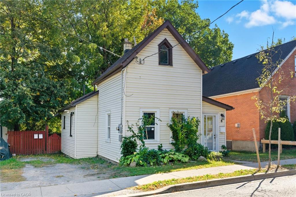 8 Tasker Street Property Photo 1