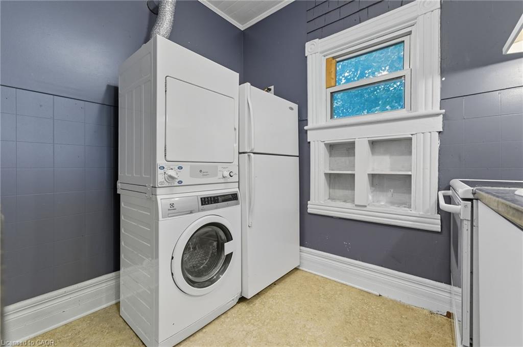 8 Tasker Street Property Photo 13