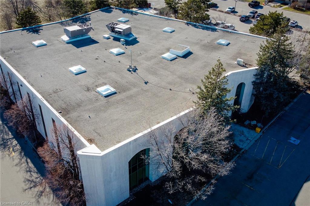 200-3430 South Service Road Property Photo 4