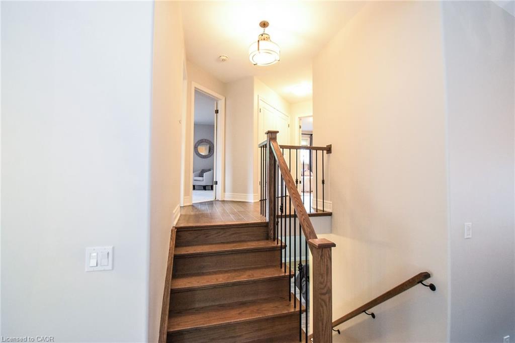 295 Courtland Street Property Photo 14