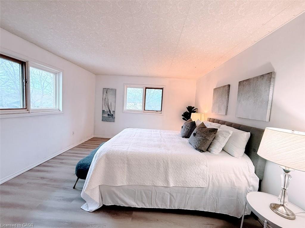 374 Victoria Road N Property Photo 27