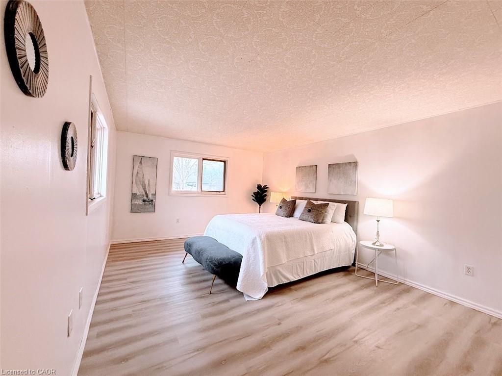 374 Victoria Road N Property Photo 28