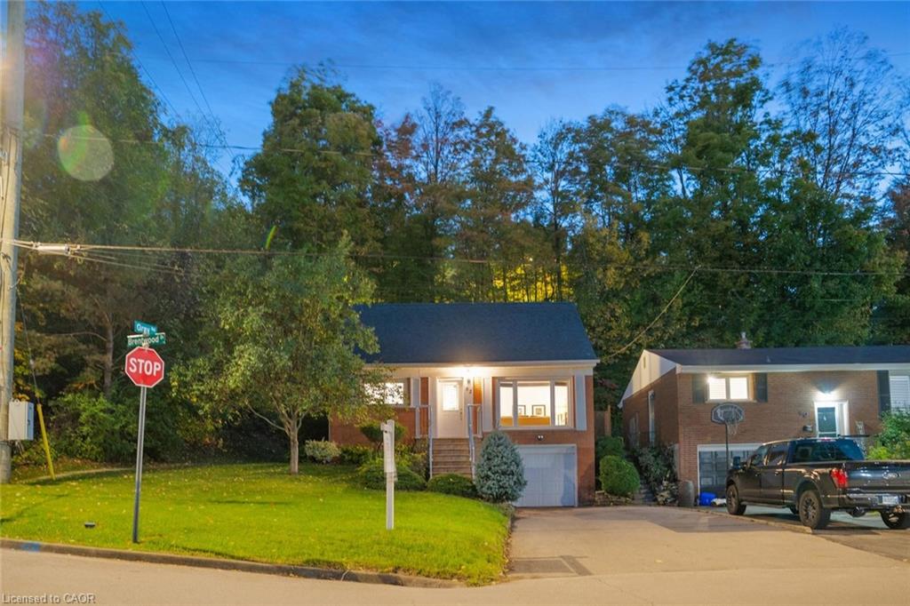 62 Brentwood Drive Property Photo 4