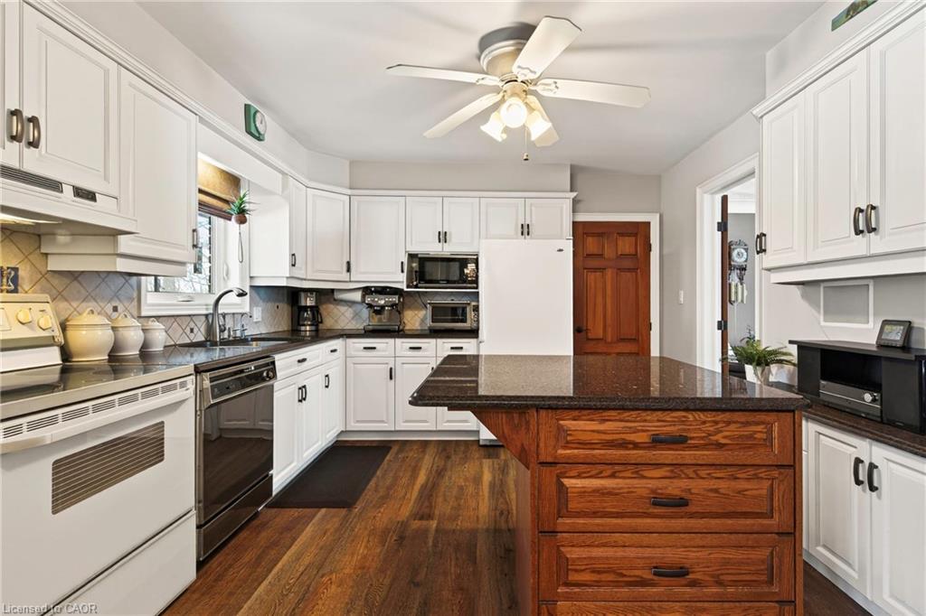 3076 Grassie Road Property Photo 18
