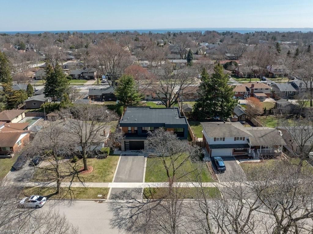 4482 Cosburn Crescent Property Photo 49