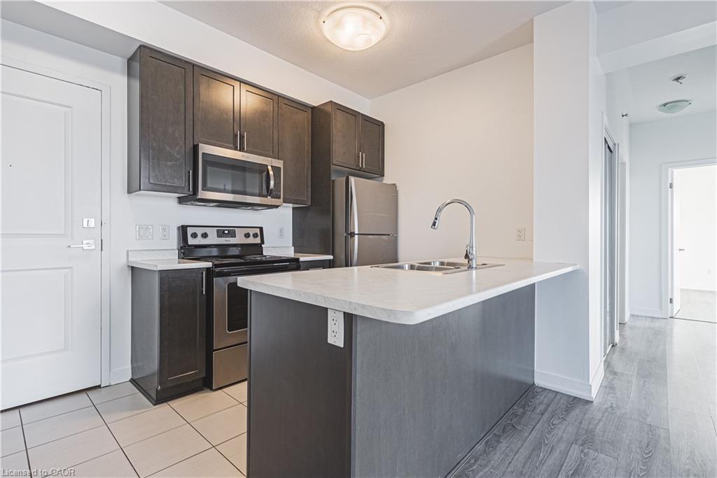 706-2486 Old Bronte Road Property Photo 11