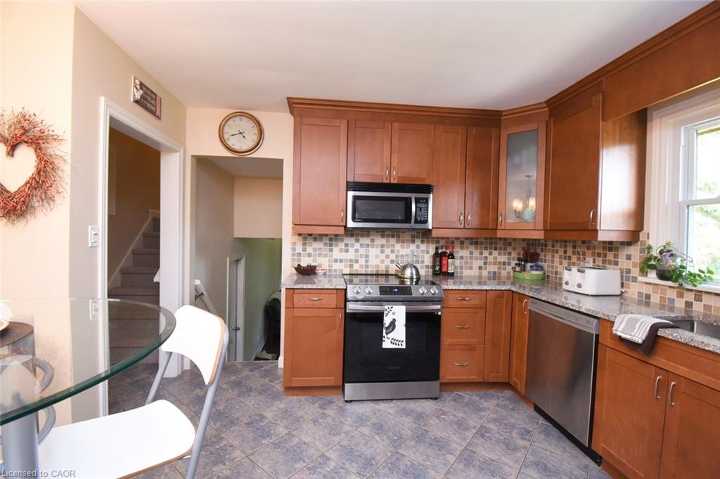 33 Burwell Avenue Property Photo 12
