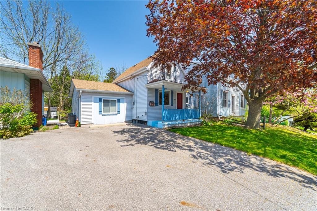 16 Royal Avenue Property Photo 1