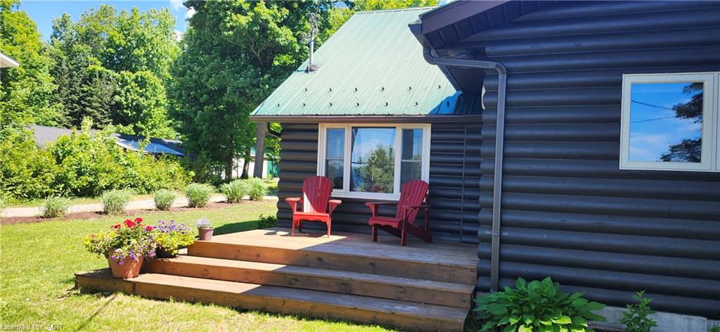 10366 Highway 17 N Property Photo 4