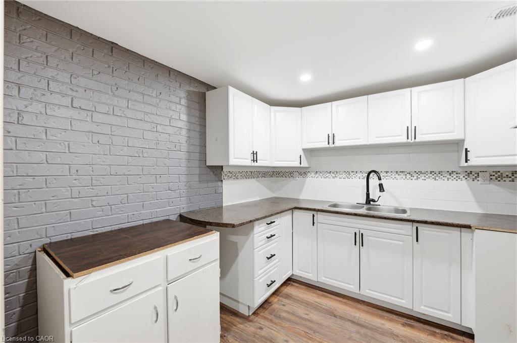 692 Emily Park Road Property Photo 32
