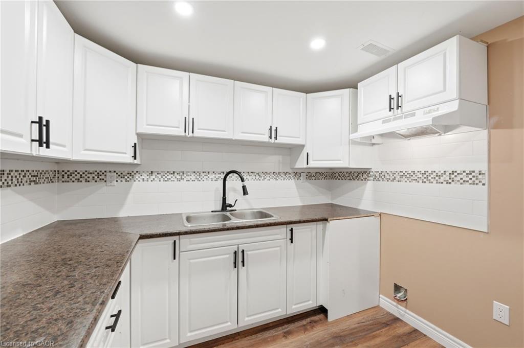 692 Emily Park Road Property Photo 33