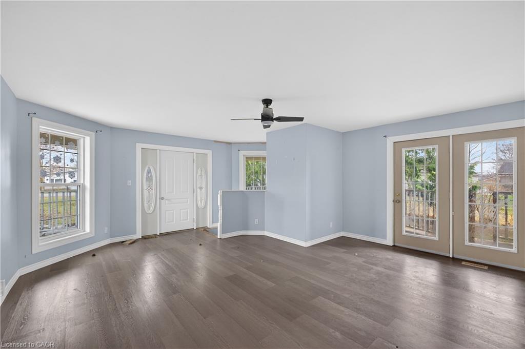 527 Bond Street Property Photo 8