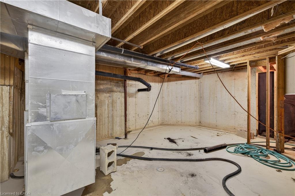 527 Bond Street Property Photo 30